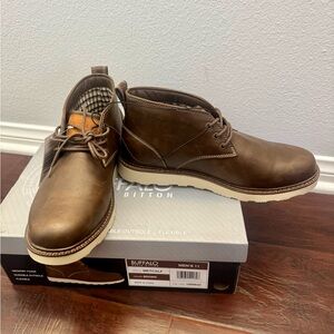 BUFFALO by David Bitton Men's Brown Chukka Metcalf Boots. Size 11